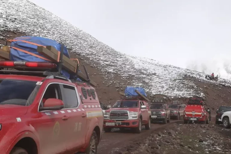 nepal tibet soccorsi