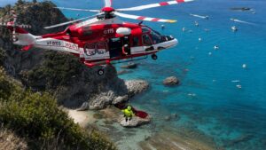 salvataggio elicottero capo vaticano (1)