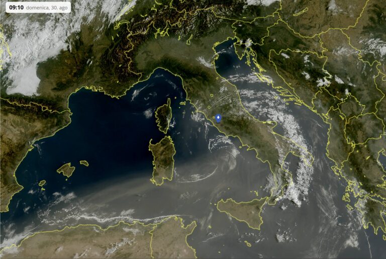satellite italia domenica 30 agosto
