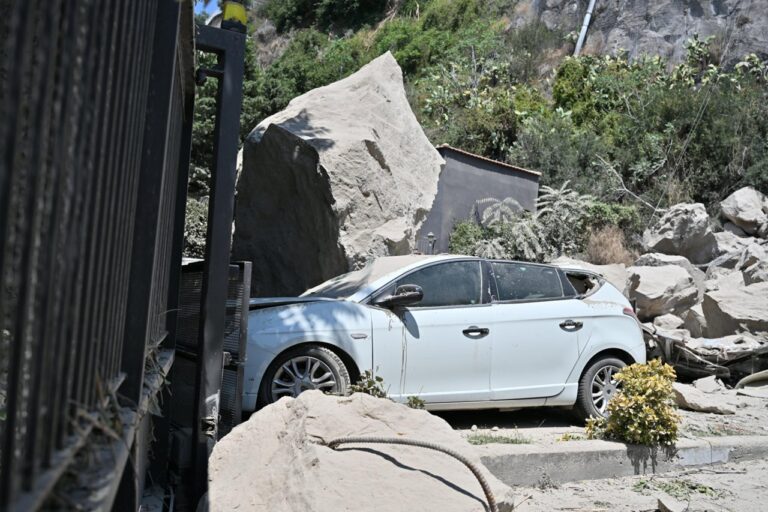 terremoto campi flegrei