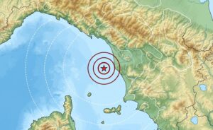 terremoto oggi toscana sciame sismico