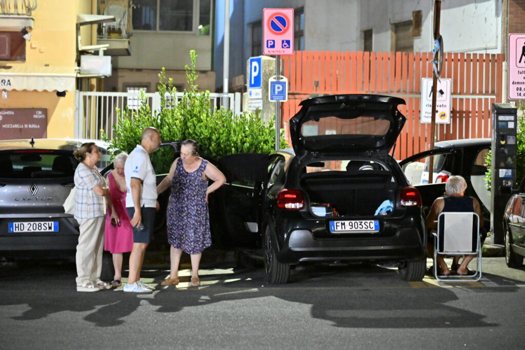 terremoto pozzuoli campi flegrei