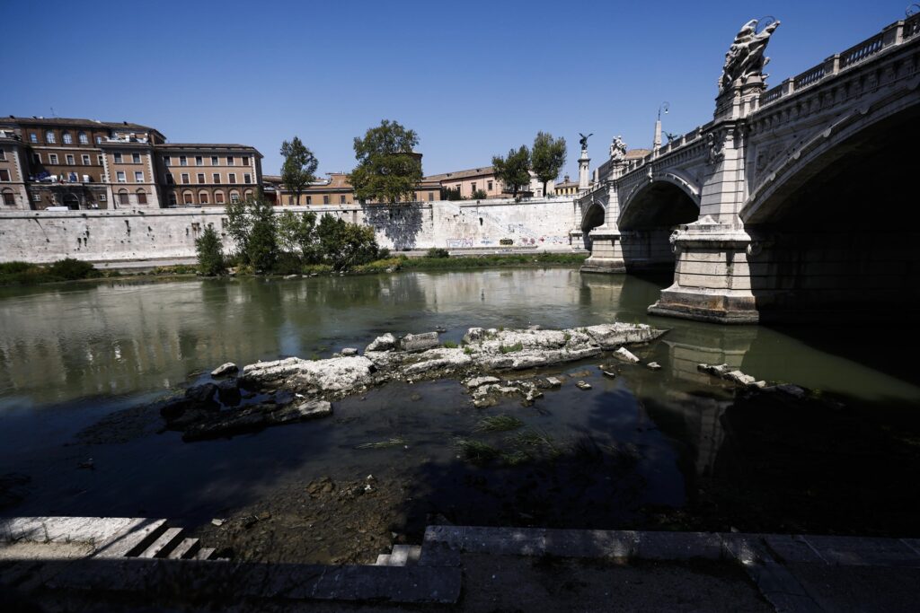 tevere ponte neroniano