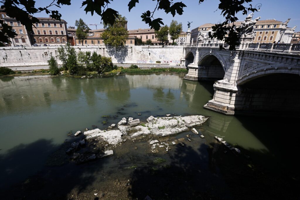 tevere ponte neroniano