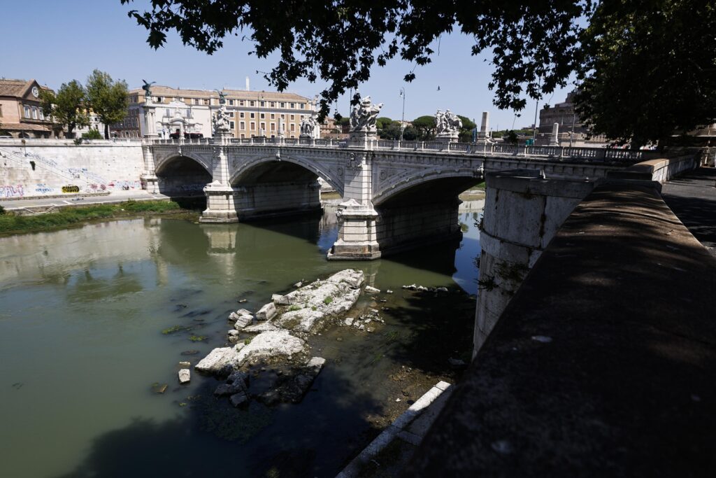 tevere ponte neroniano
