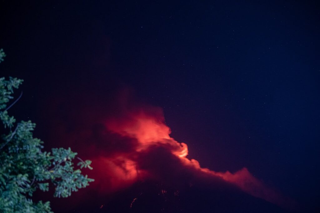 vulcano fuego guatemala