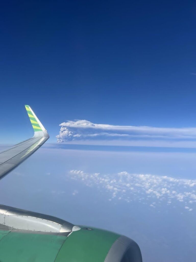 eruzione anak krakatau