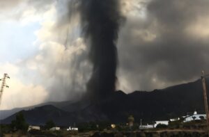 eruzione etna luglio 2026