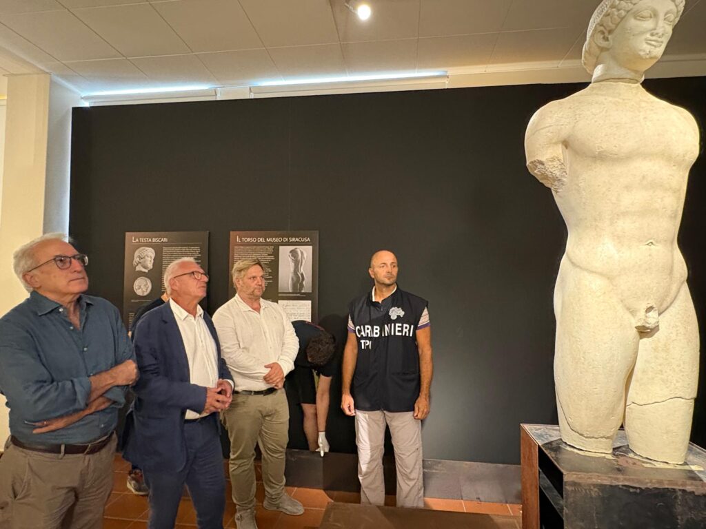 lentini kouros