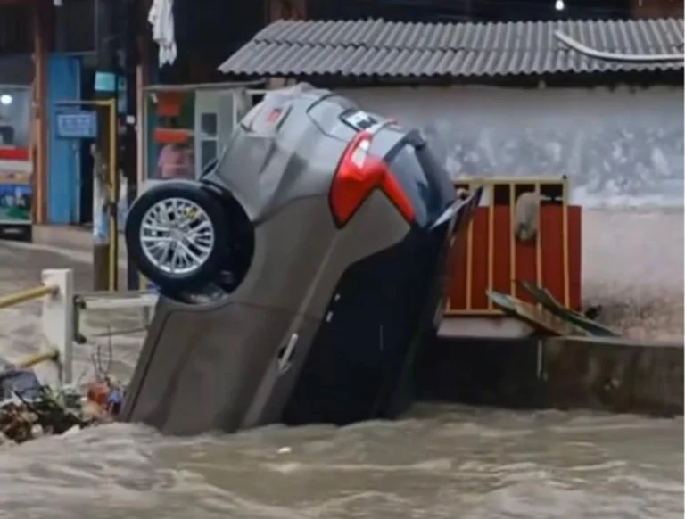 maltempo indonesia