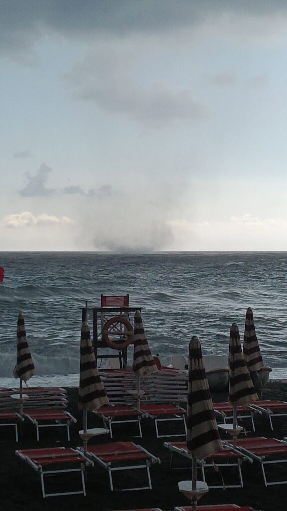 maltempo tromba marina varazze liguria