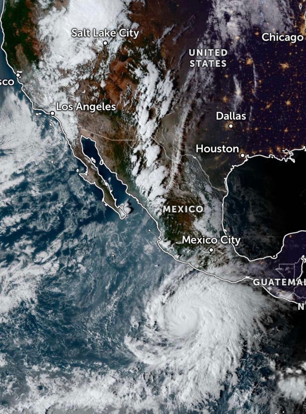 Uragano Vance satellite