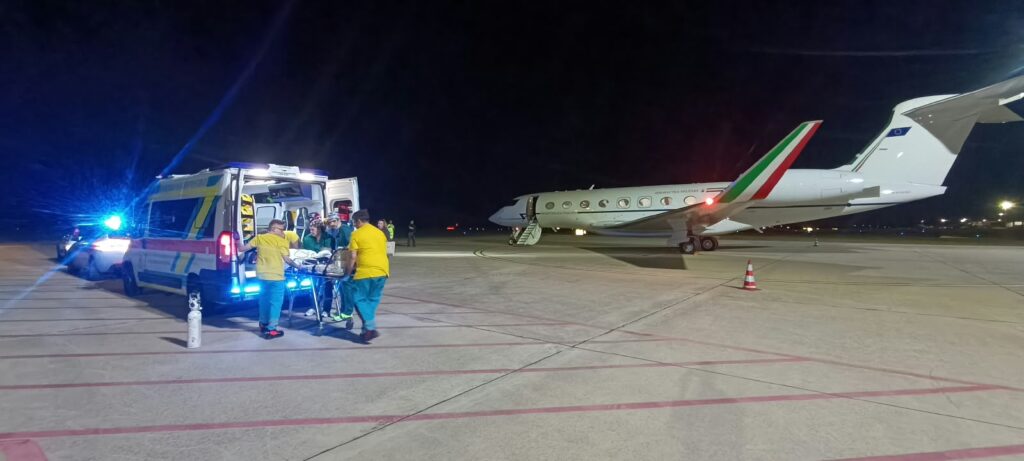 aeronautica militare trasporto gaslini