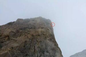 alpinisti bloccati dente gigante
