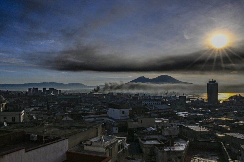 incendio napoli