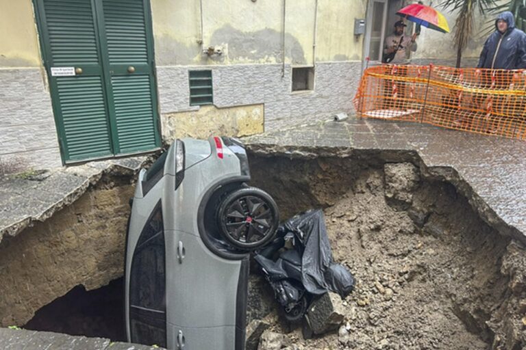 maltempo napoli