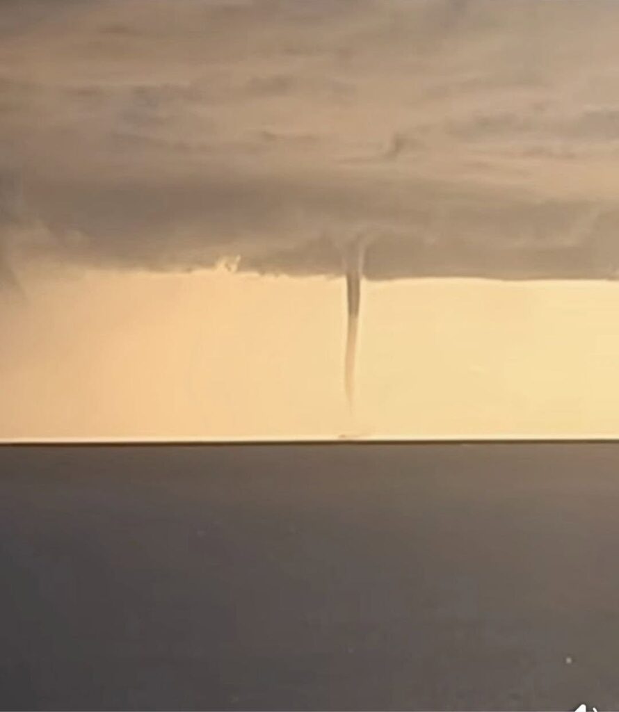 maltempo tromba marina siracusa sicilia