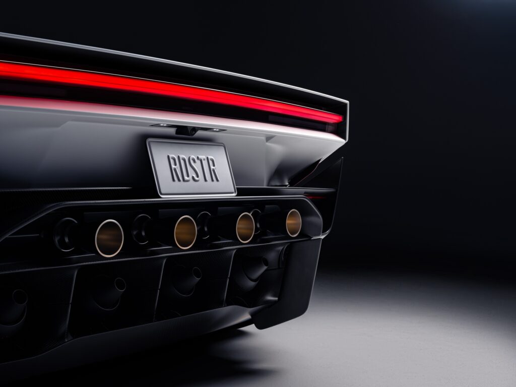 nuova roadster tesla
