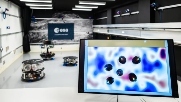 sciami robot detiti spaziali esa