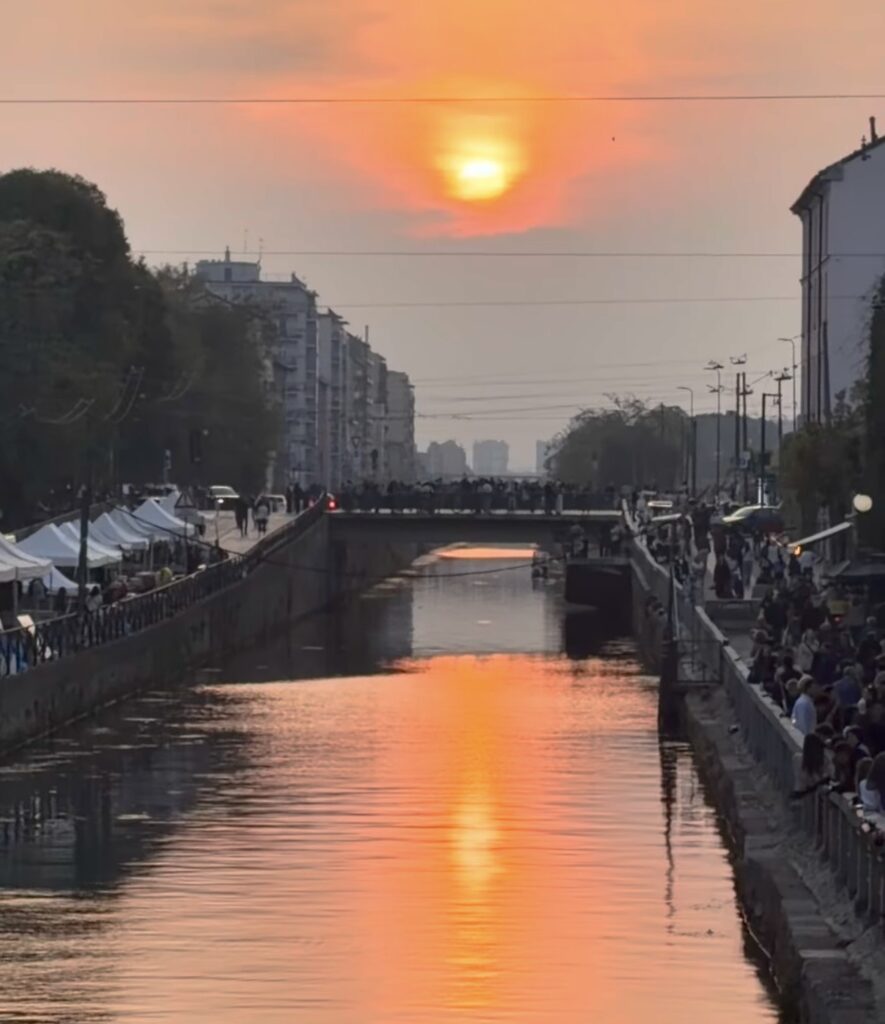 tramonto navigli milano